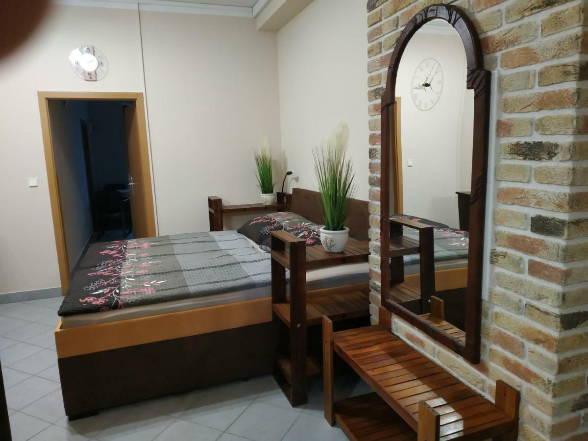 Apartman Holandska 120 Beroun Beroun  Eksteriør bilde