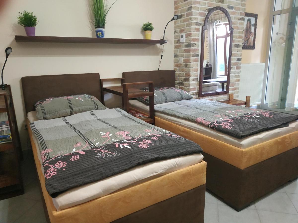 Apartman Holandska 120 Beroun Beroun  Eksteriør bilde
