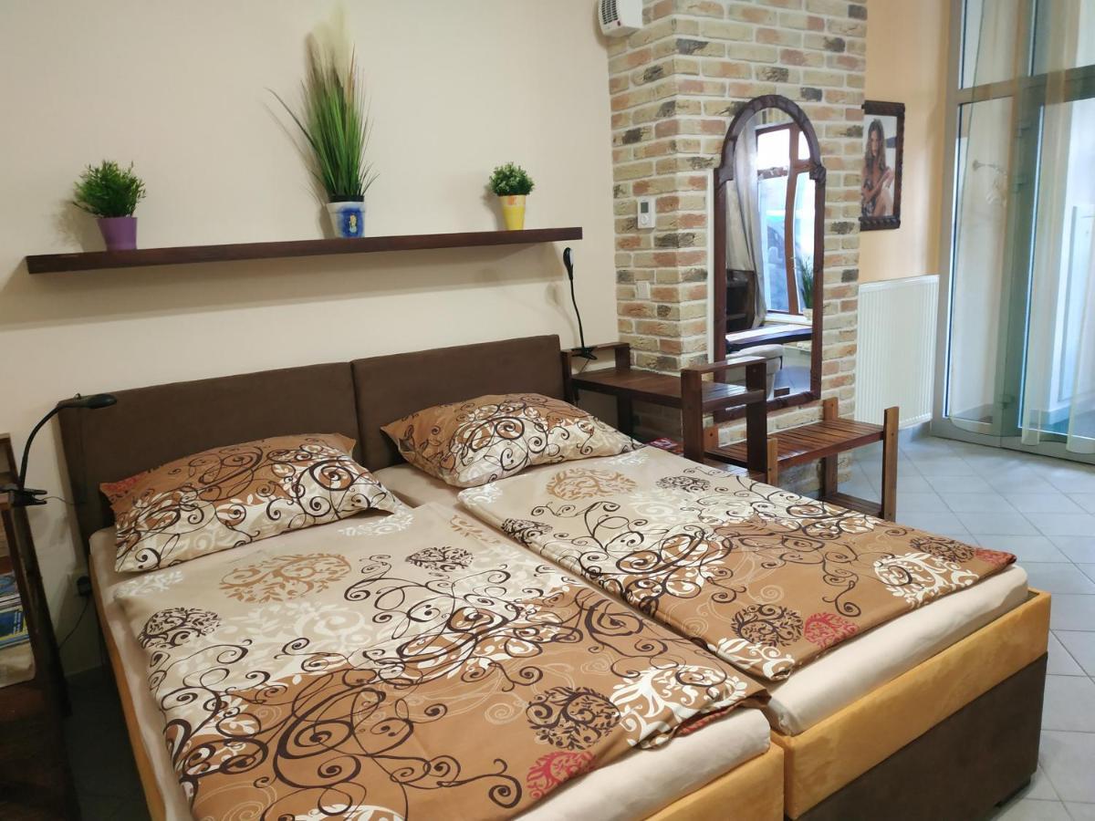 Apartman Holandska 120 Beroun Beroun  Eksteriør bilde
